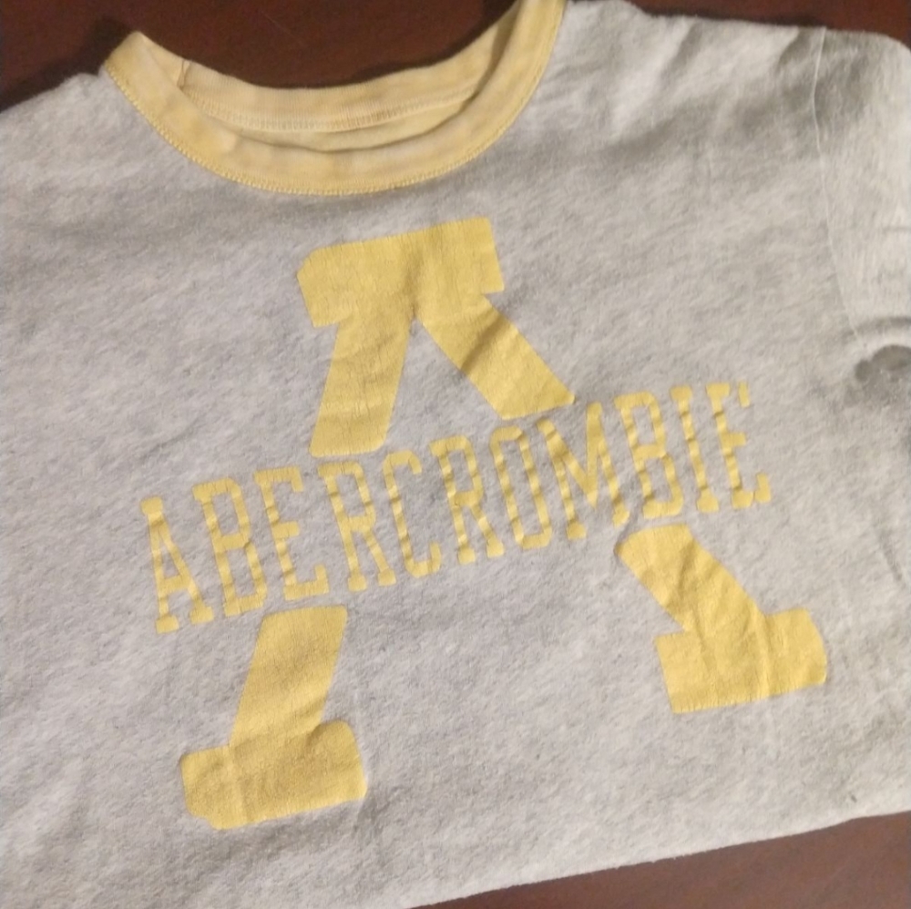 A&F reversible t-shirt (s), reversible,men's/unisex